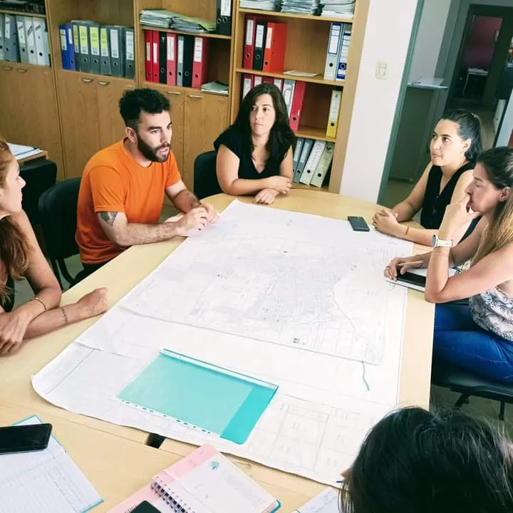 9a79fb4e-5457-4a79-8e4d-910804271077