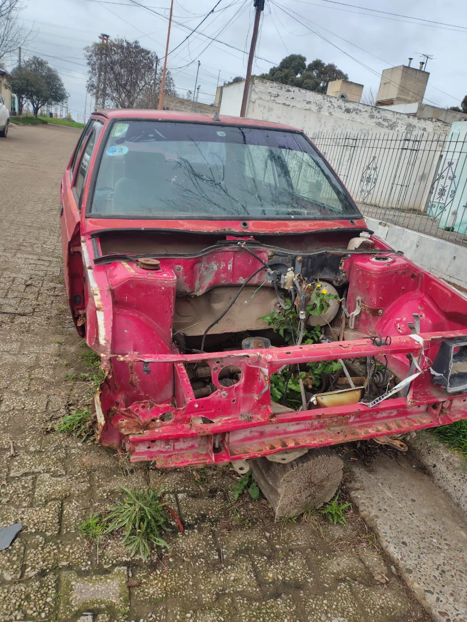 VEHICULO ABANDONADO