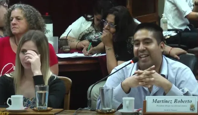 BRISA ZELMER, ROBERTO MARTINEZ